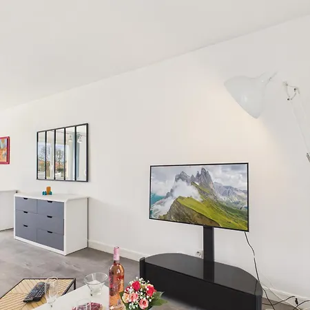 Дом отдыха Maison Familiale Pour 6, Veranda Et Jardin