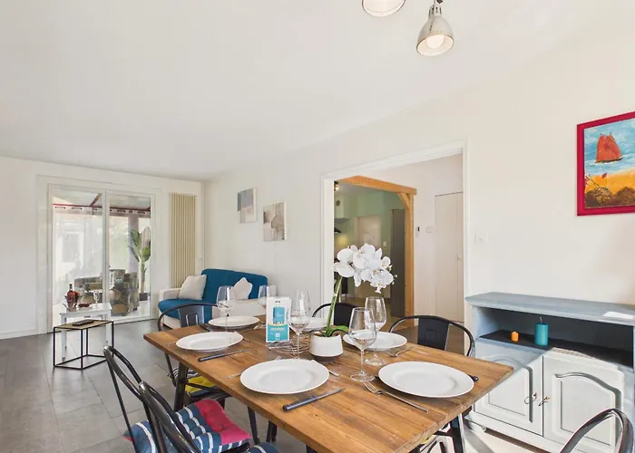 Дом отдыха Maison Familiale Pour 6, Veranda Et Jardin *