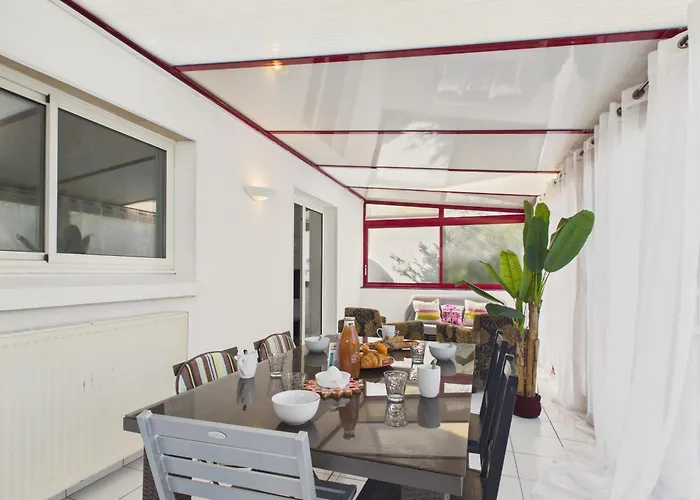 Maison Familiale Pour 6, Veranda Et Jardin *